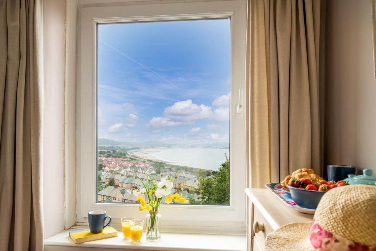 老科尔温Windy Ridge Terrace With Beautiful Sea Views, North Wales Coast别墅 外观 照片